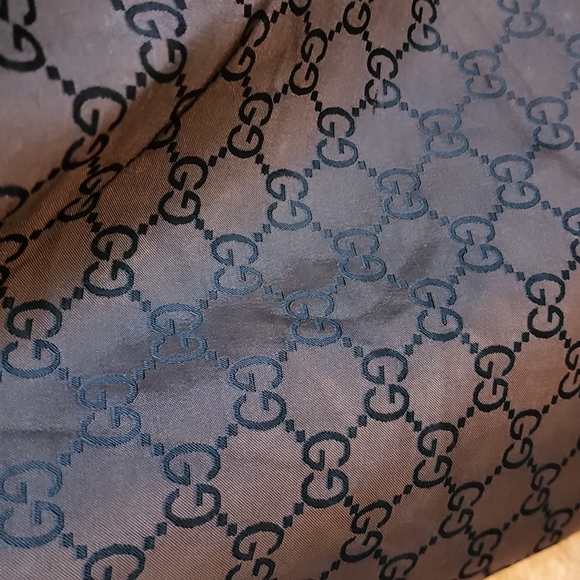 Gucci GG Nylon Extra-large Travel Hobo Bag - Picture 14 of 16